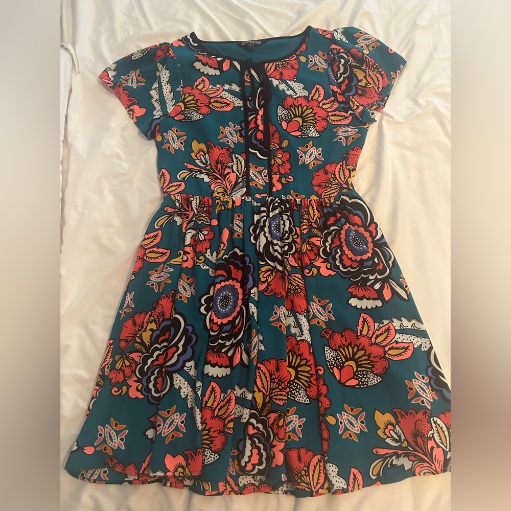 Floral dress, Express brand, size 6